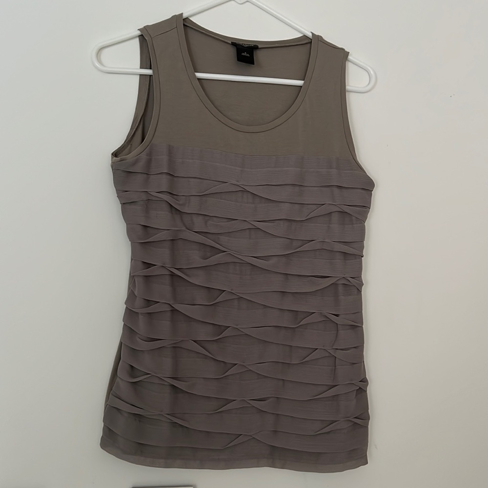 Ann Taylor Gray Top
